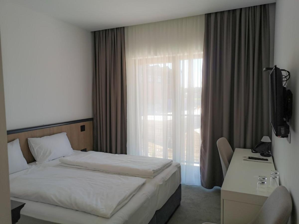 Hotel Crni Vrh Divčibare Εξωτερικό φωτογραφία